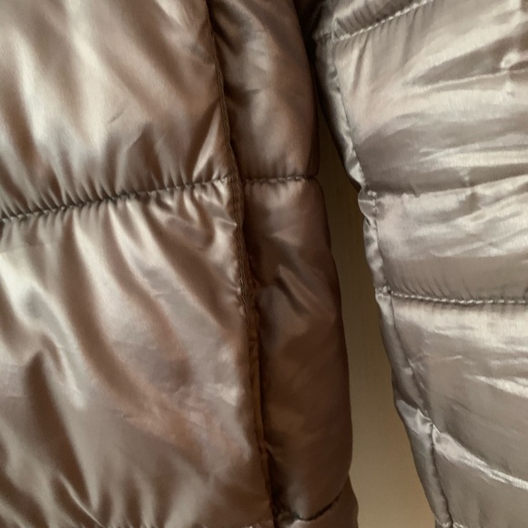 Calvin Klein puffer jacket - Picture 6 of 7